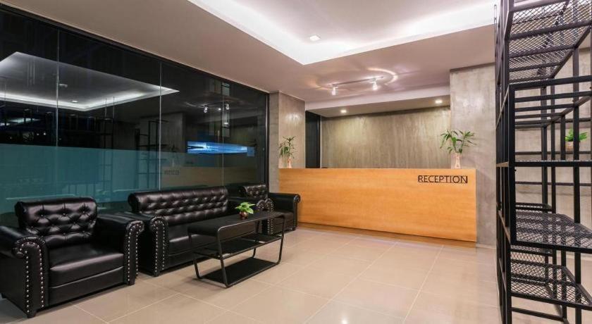 B2 Hotel South Pattaya Eksteriør billede